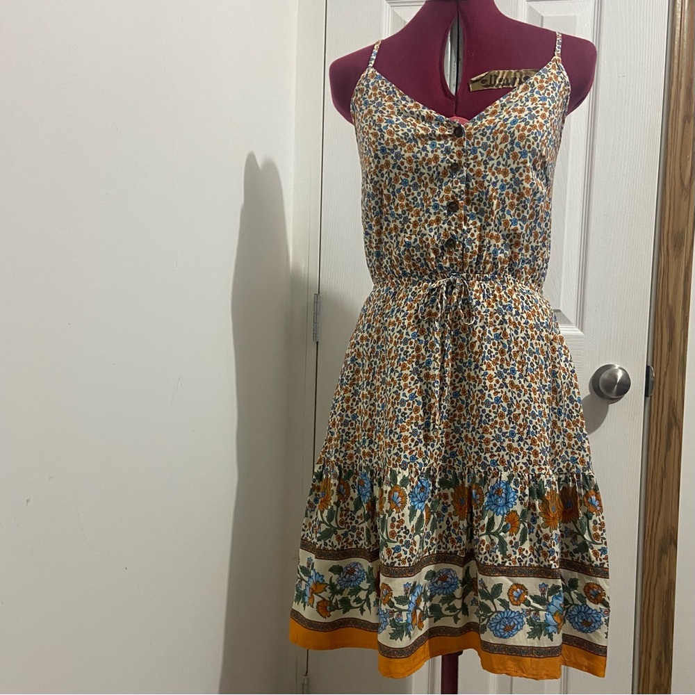 ELINGS Women Floral Print Spaghetti Straps Sleeveless Dress. Size S.